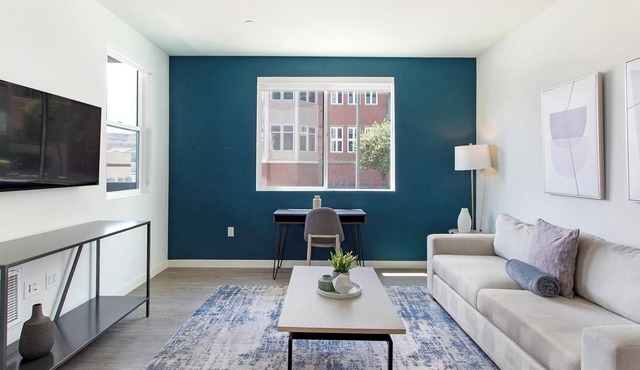Landing | Stylish 2BD, Clubhouse, Rooftop Lounge