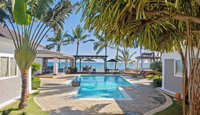 Luxury 14BR Beachfront Villa Resort - Private Chefs, Bartenders & Full Staff