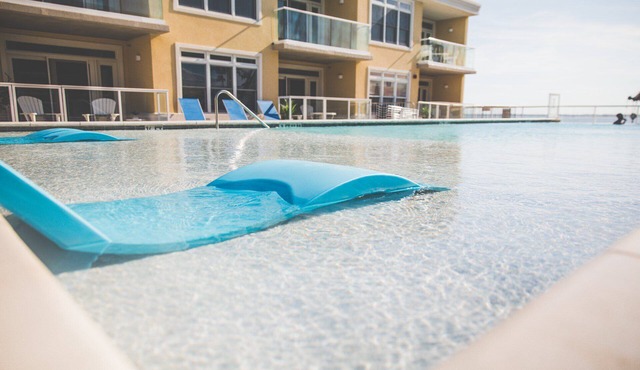 Luxury Bayfront Condo 1 Block from the Beach, at Lighthouse Cove