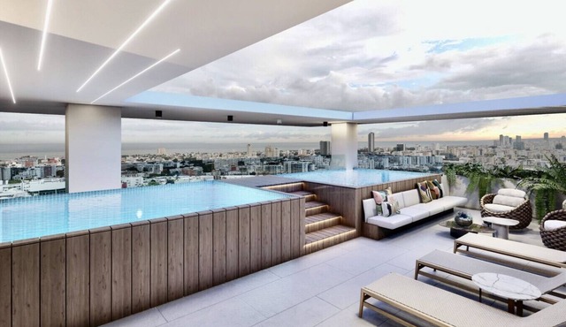 Luxury-Infinity pool & gym-Heart of Evaristo Morales