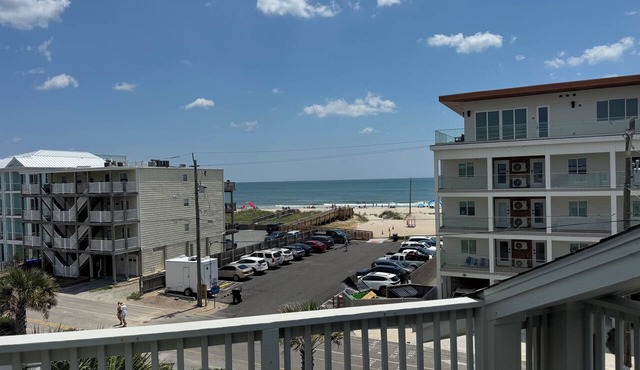 Luxury Top Floor Condo-Panoramic Ocean Views-Paws Welcome
