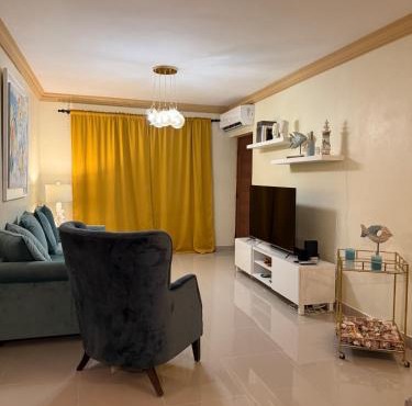 Modern, cozy apartment with Wi-Fi & parking
