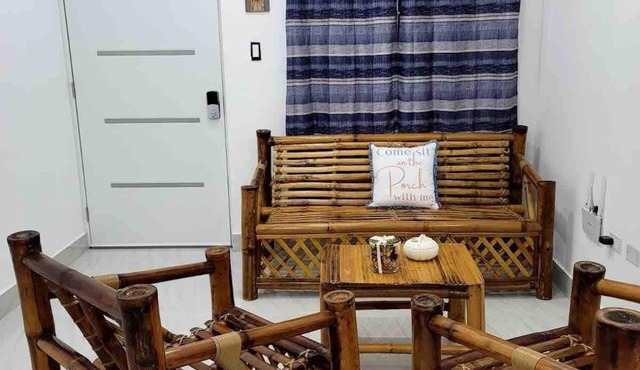 Nice and comfy apt #5