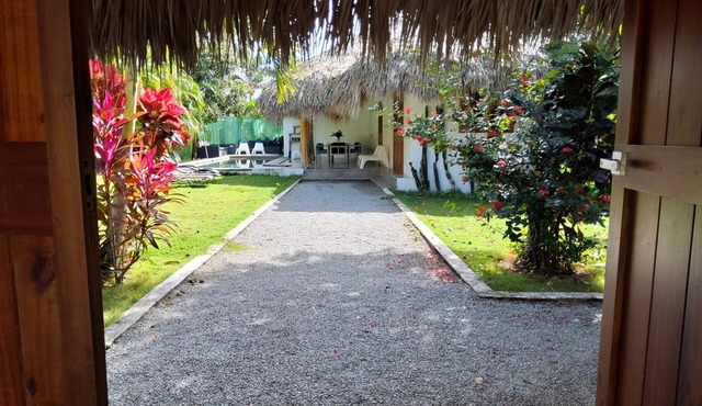 Nomadas 5 bdrs villa with p/pool 2nd line to beach