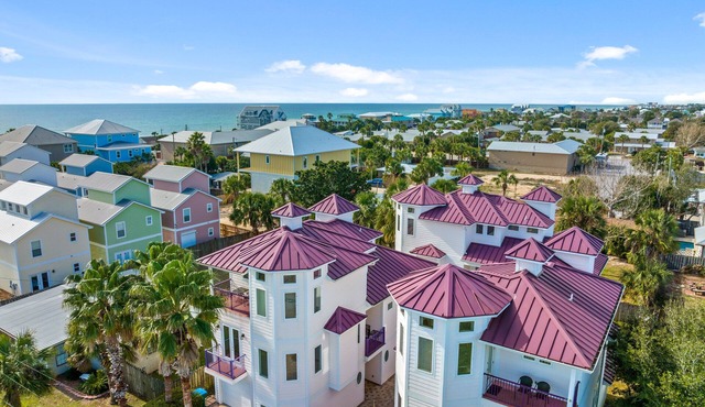 "On Beach Time" Luxury Villa just steps to the beach