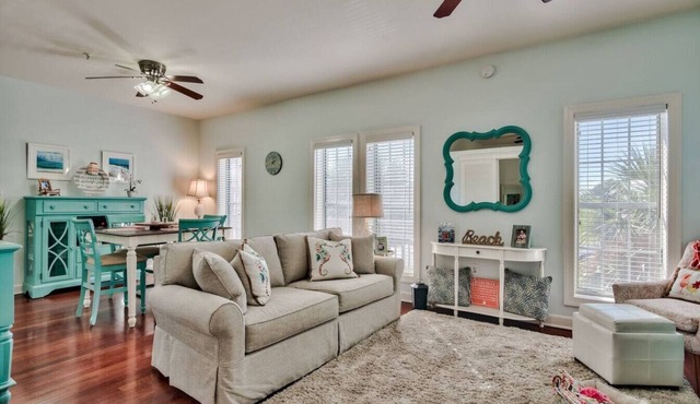 One Bedroom, 620 Sq Ft, Seacrest Beach, Free Bikes