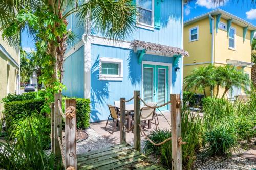 Palm Tree Paradise Cottage Near Disney With Margaritaville Resort & Island H20 Waterpark Access - 3087Pi