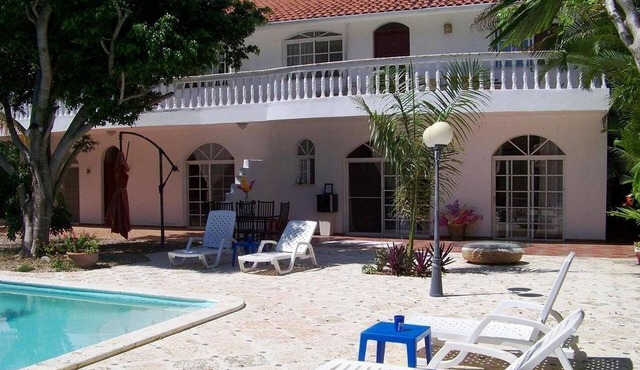 Pets-friendly Sosua studio, pool/Wi-Fi/cable TV, near shops/beaches
