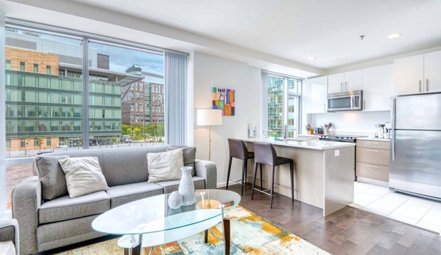 Prime Cambridge Apt | Steps from Kendall Square