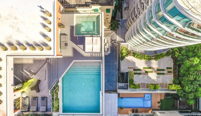 Regatta Living ll - 907