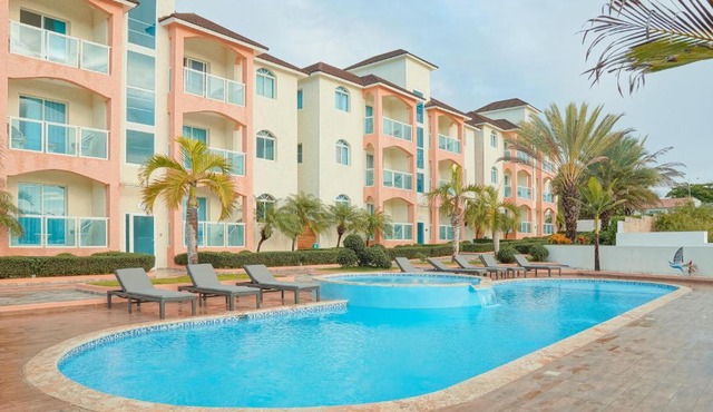 Ria Hotel