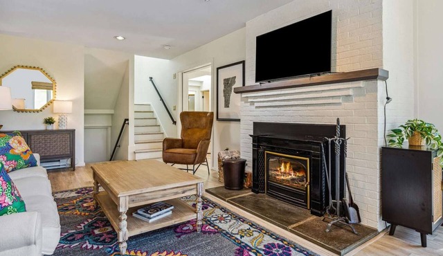 Sauna Condo with Golf Views, Coach Road