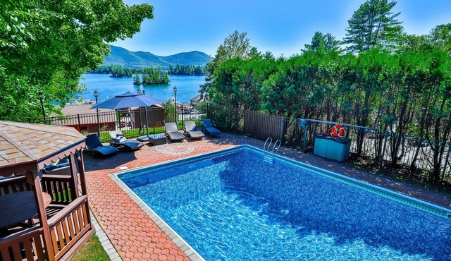 Sweetbriar Villa -Heated and Inground Pool!