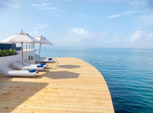 The Bannister Hotel & Yacht Club