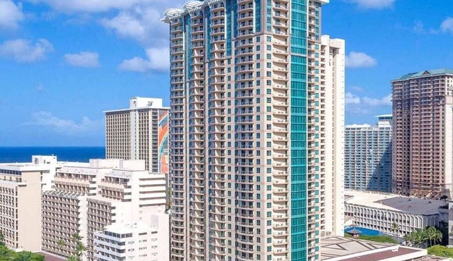 Upscale 2BR Premier Luxury Villa in Hilton Hawaiian Village
