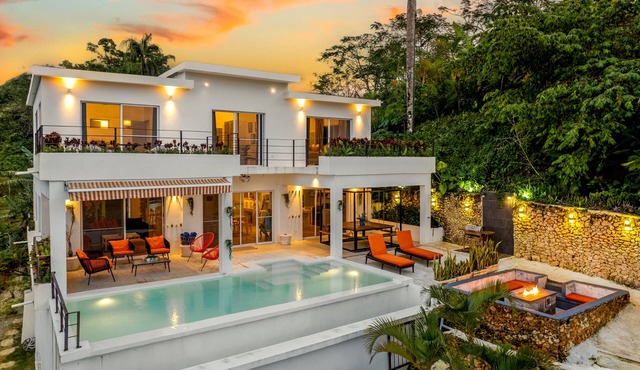 Villa VeoMar vibrant 4 bedroom villa with endless views