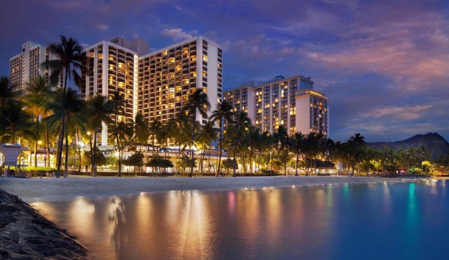 Waikiki Beach Marriott Resort & Spa