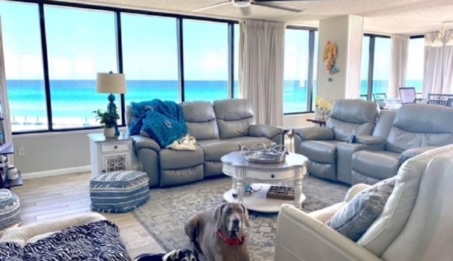 Wall of Windows to Best View on Panama City Beach (FL)