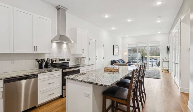 Whiskey Bent East Nash Condo 13 min to Downtown/Broadway!