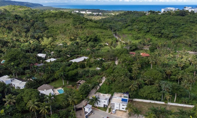 Las Terrenas House | Gated Community Retreatn15 minutes walk to Coson Bay Beach