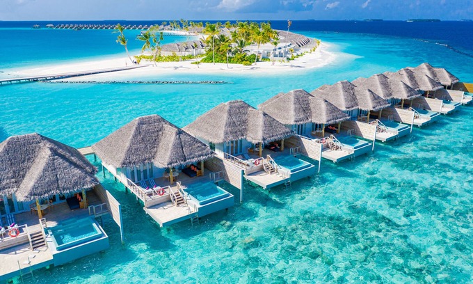 Dhaalu Resort | Sun Siyam Iru Veli - 24 Hours Premium All-Inclusive with Free Transfers