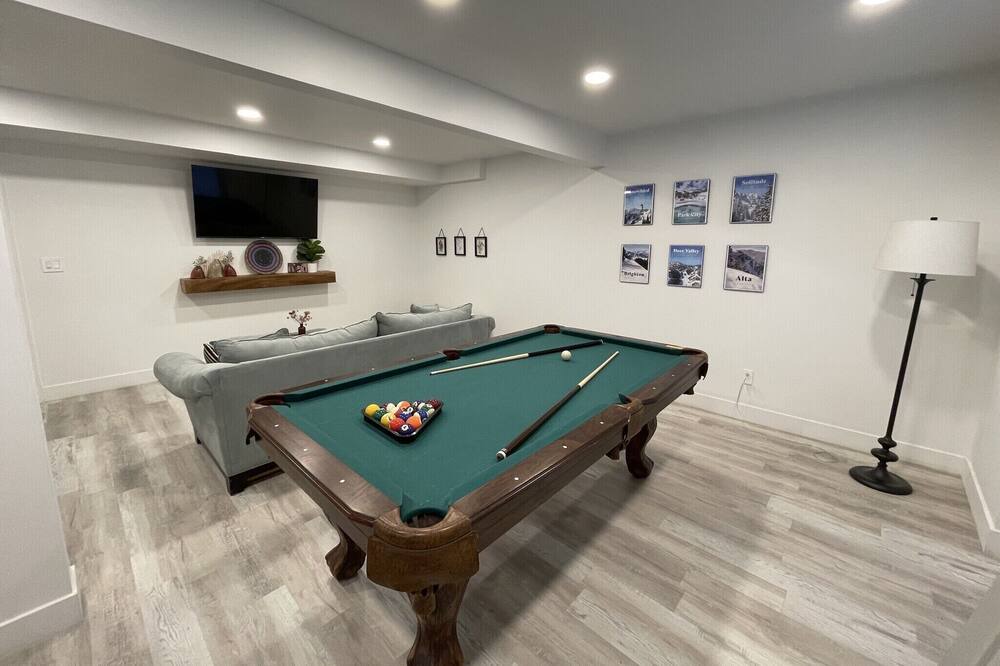 Photo of Bedroom in Millcreek