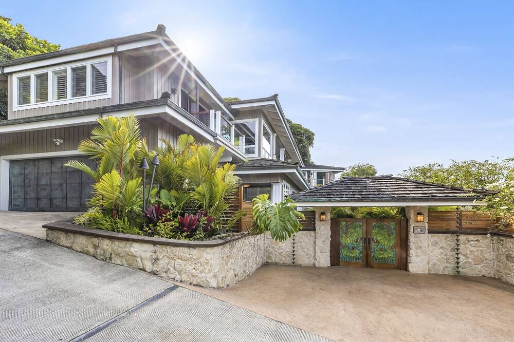 Photo of Others in Lanikai