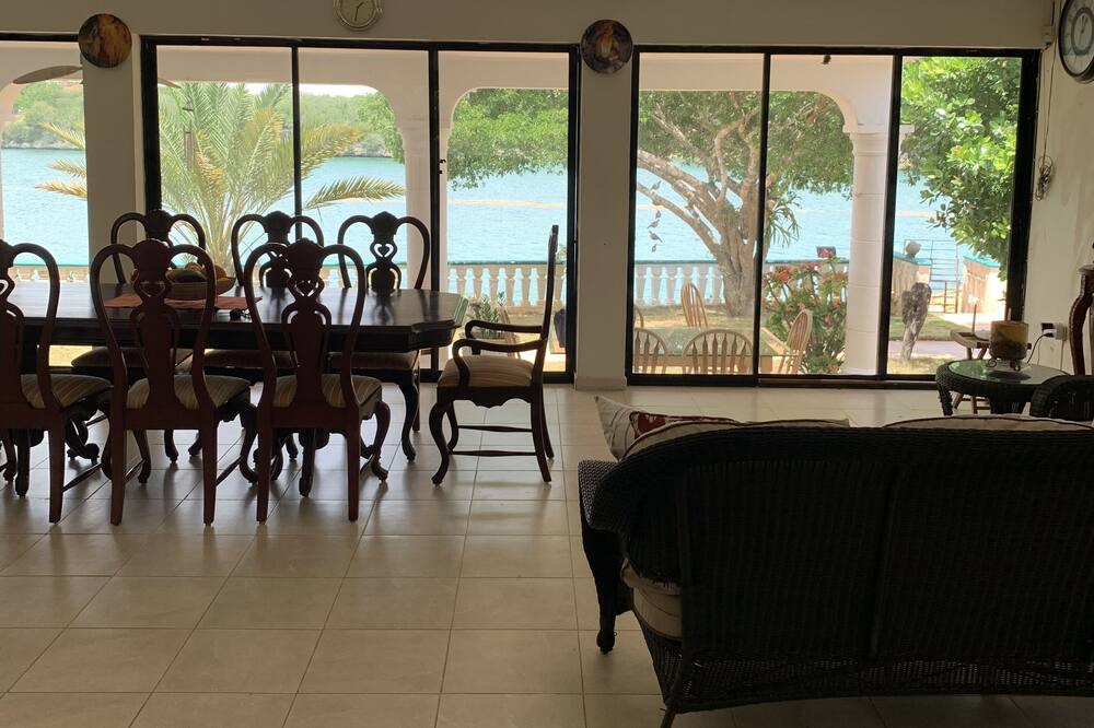 Photo of Others in Villa Hermosa