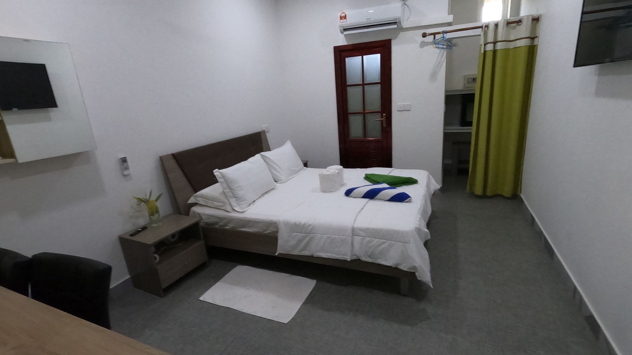 Photo of Bedroom in Dhangethi