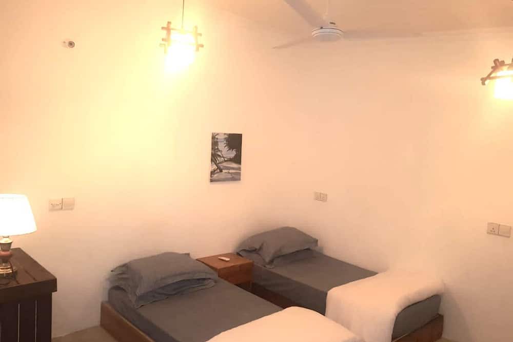 Photo of Bedroom in Kanifinolhu Island