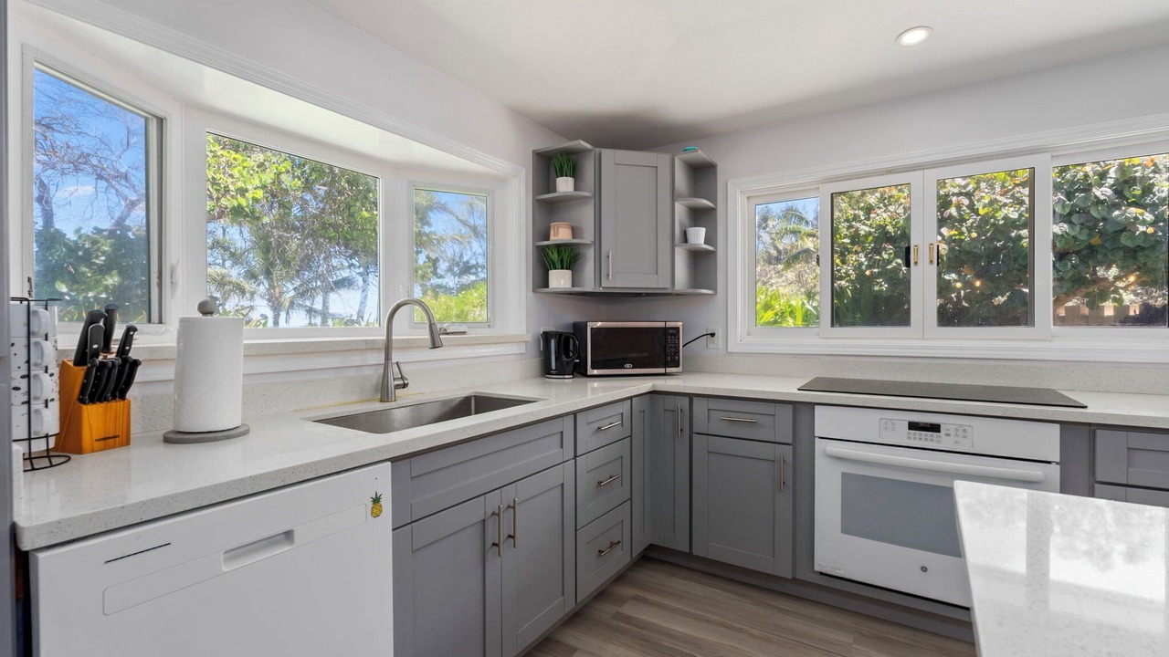 Photo of Kitchen in Waimanalo Beach
