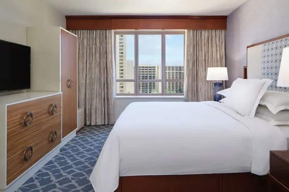 Photo of Bedroom in Waikiki
