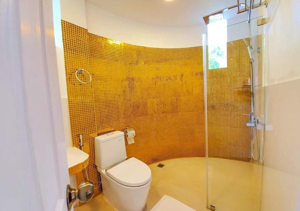 Photo of Bathroom in Thoddoo
