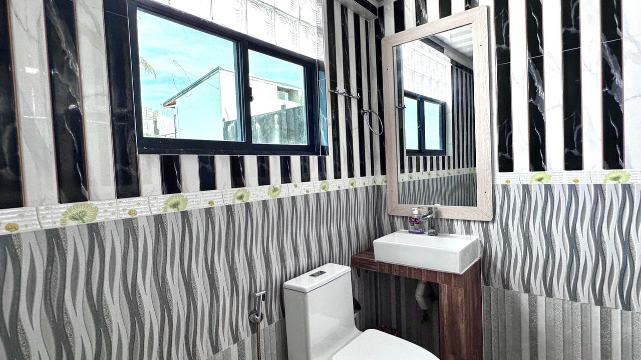 Photo of Bathroom in Fulidhoo
