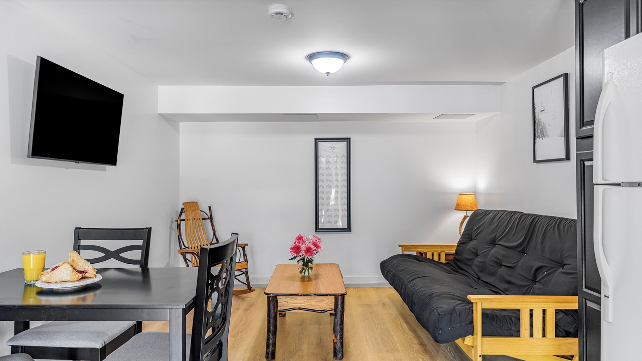 Photo of Bedroom in North Creek