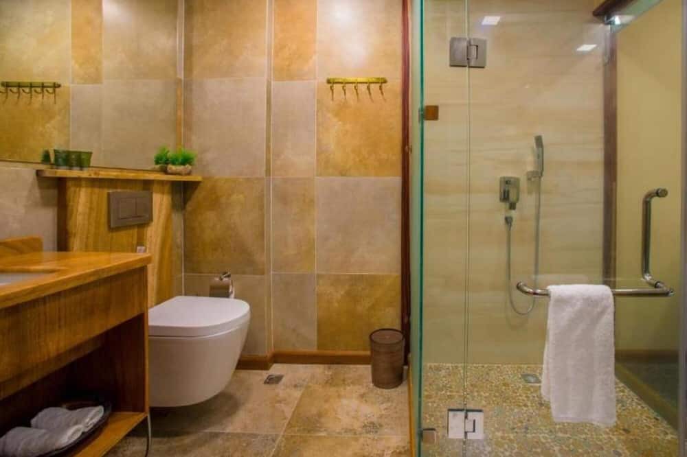 Photo of Bathroom in Dharavandhoo