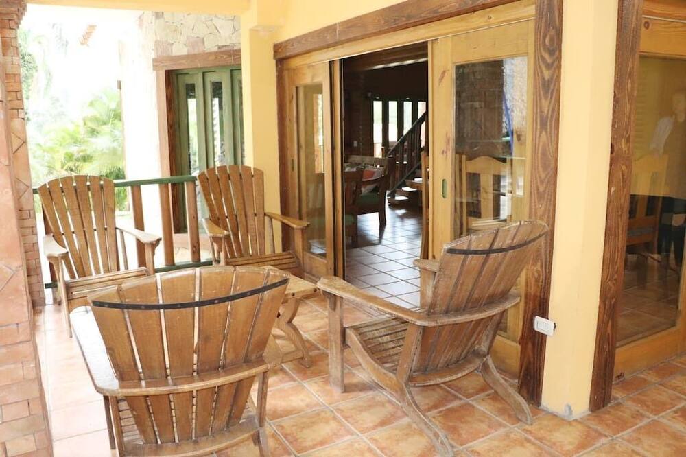 Photo of Patio Balcony in Las Guazaras