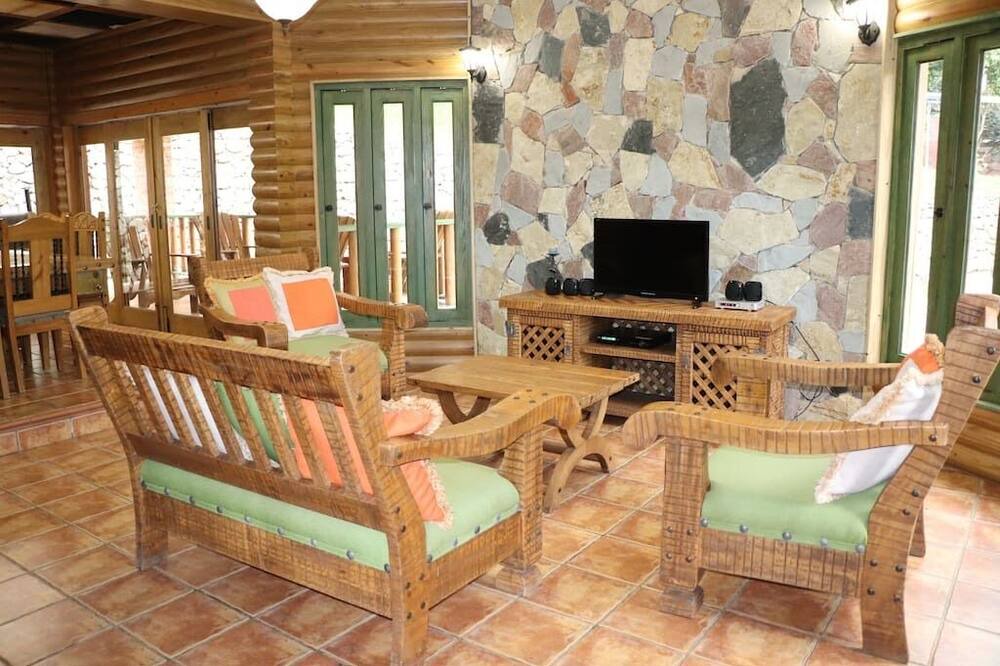 Photo of Livingroom in Las Guazaras