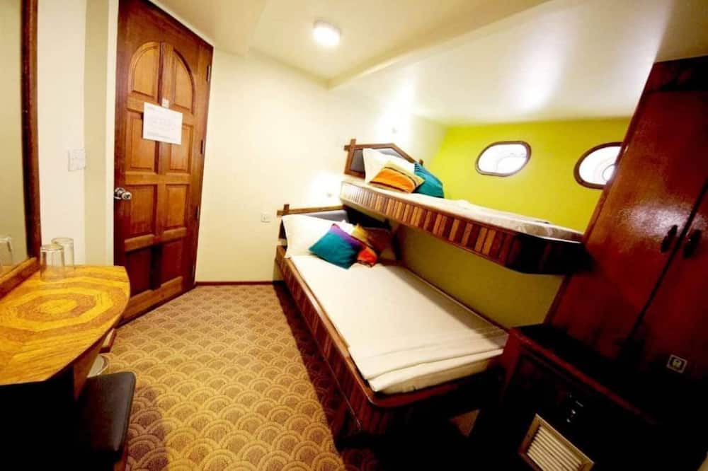 Photo of Bedroom in Vaavu Atoll