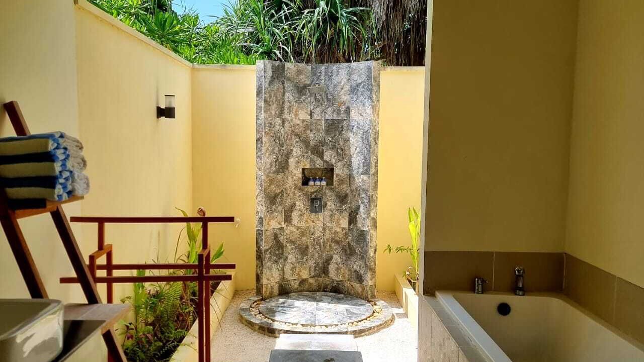 Photo of Bathroom in Hondaafushi