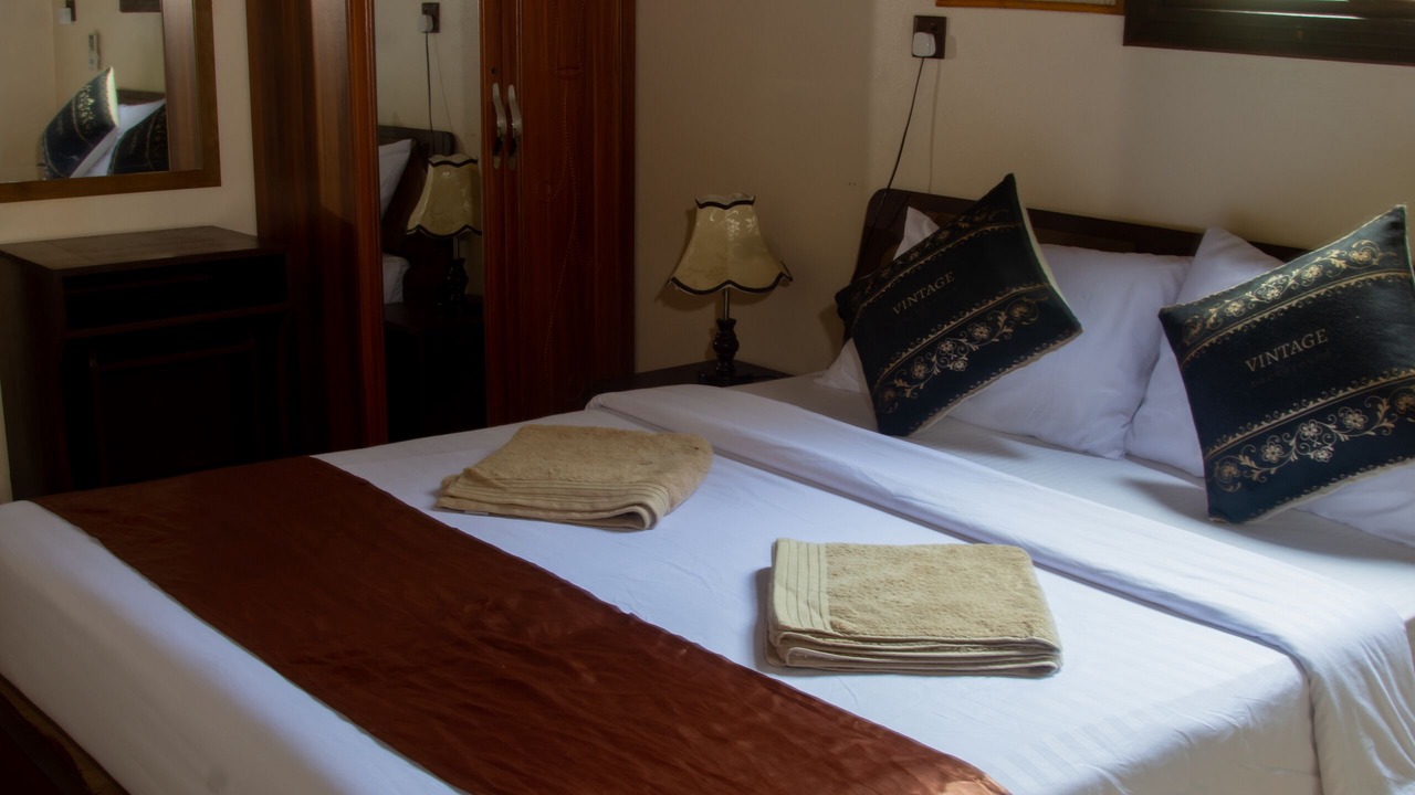 Photo of Bedroom in Omadhoo
