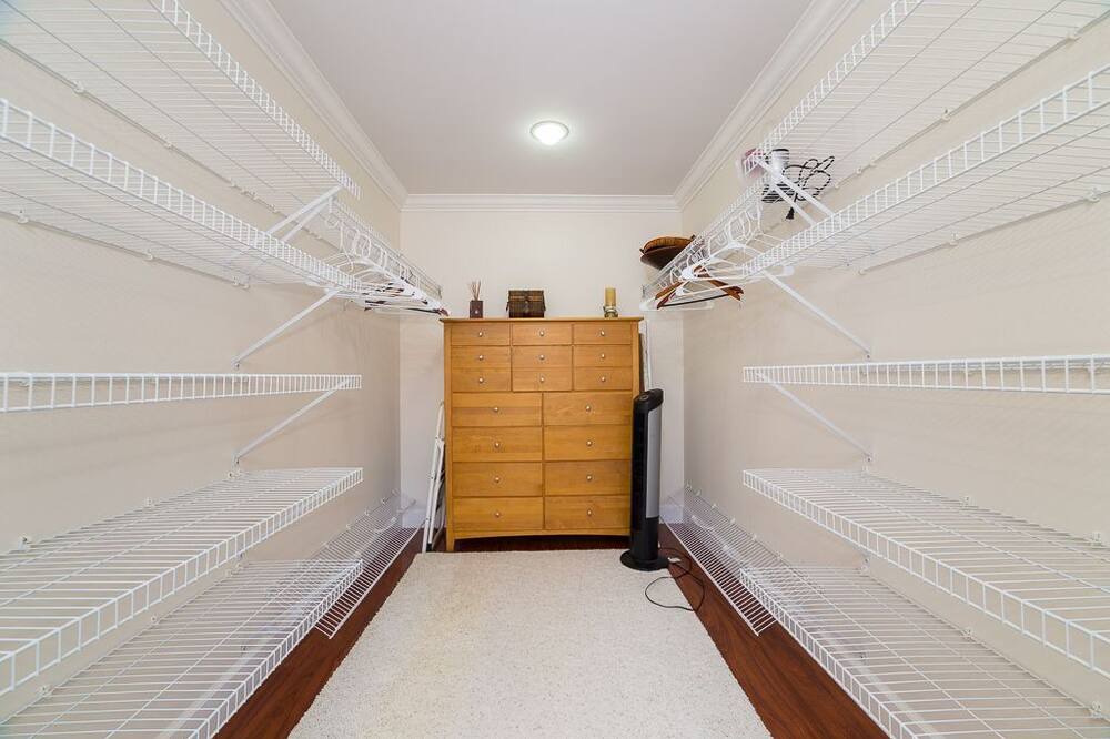 Photo of Bedroom in Kailua