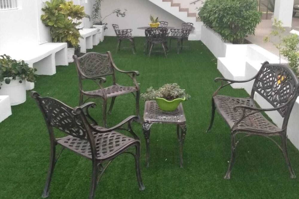 Photo of Livingroom in Los Melones