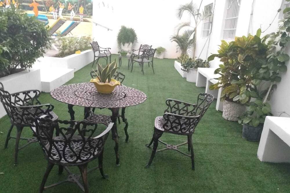 Photo of Patio Balcony in Los Melones