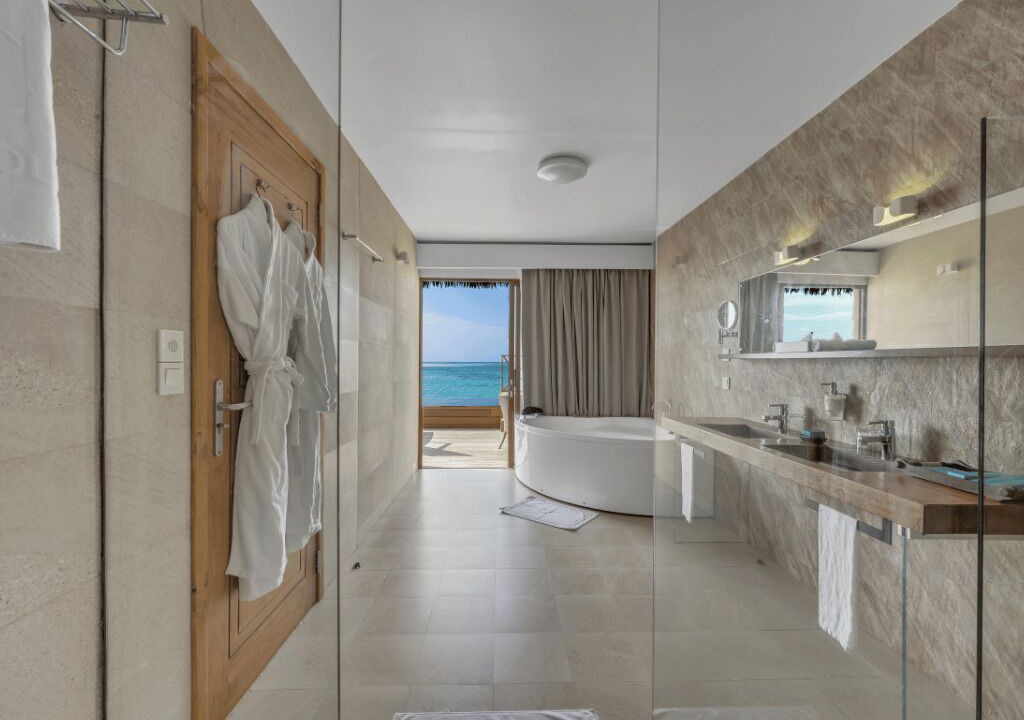 Photo of Bathroom in Ookolhufinolhu