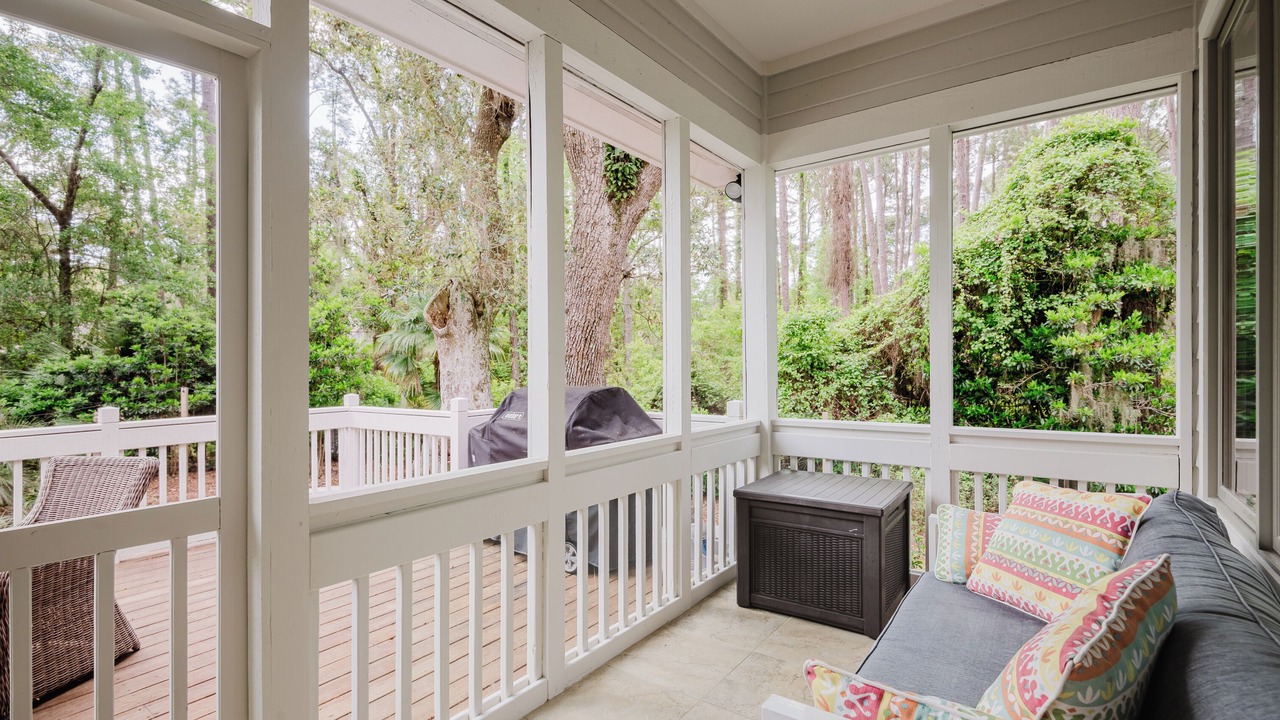 Photo of Patio Balcony in Heritage Woods