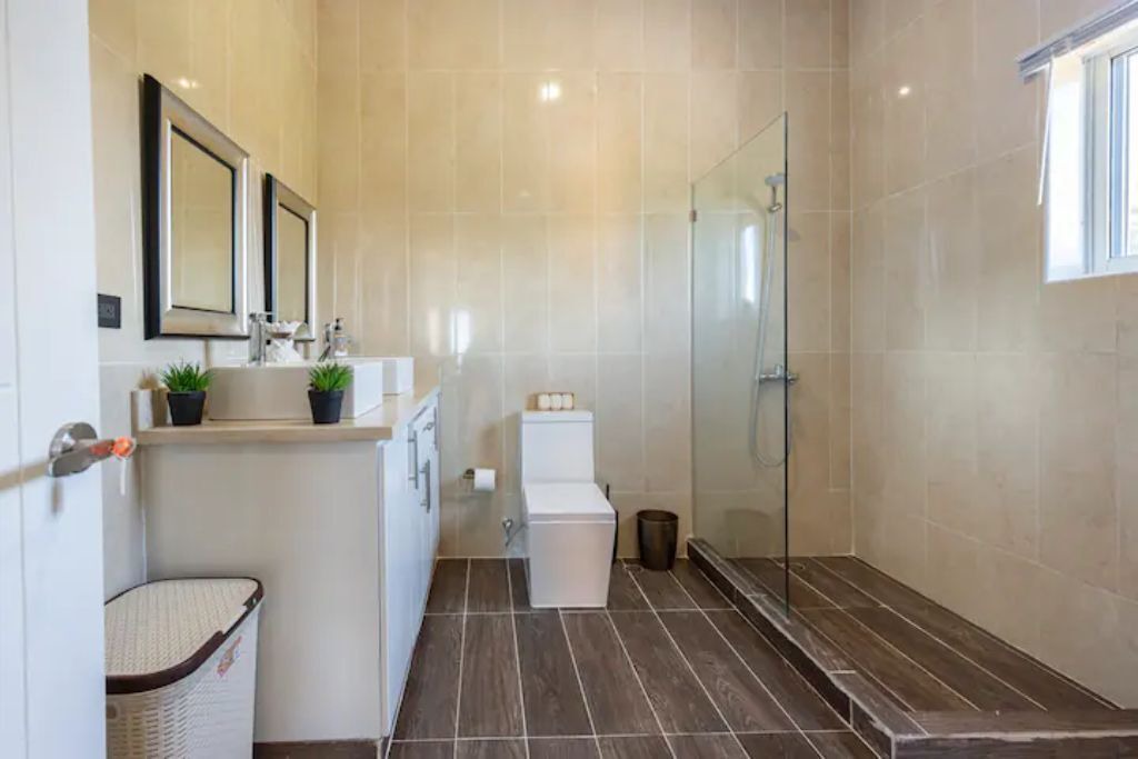 Photo of Bathroom in Montellano