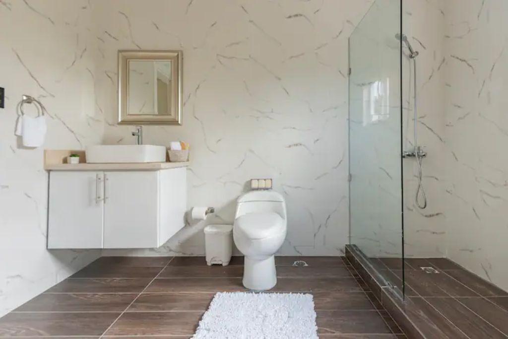 Photo of Bathroom in Montellano