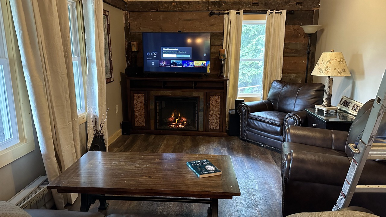 Photo of Livingroom in Bolton Landing