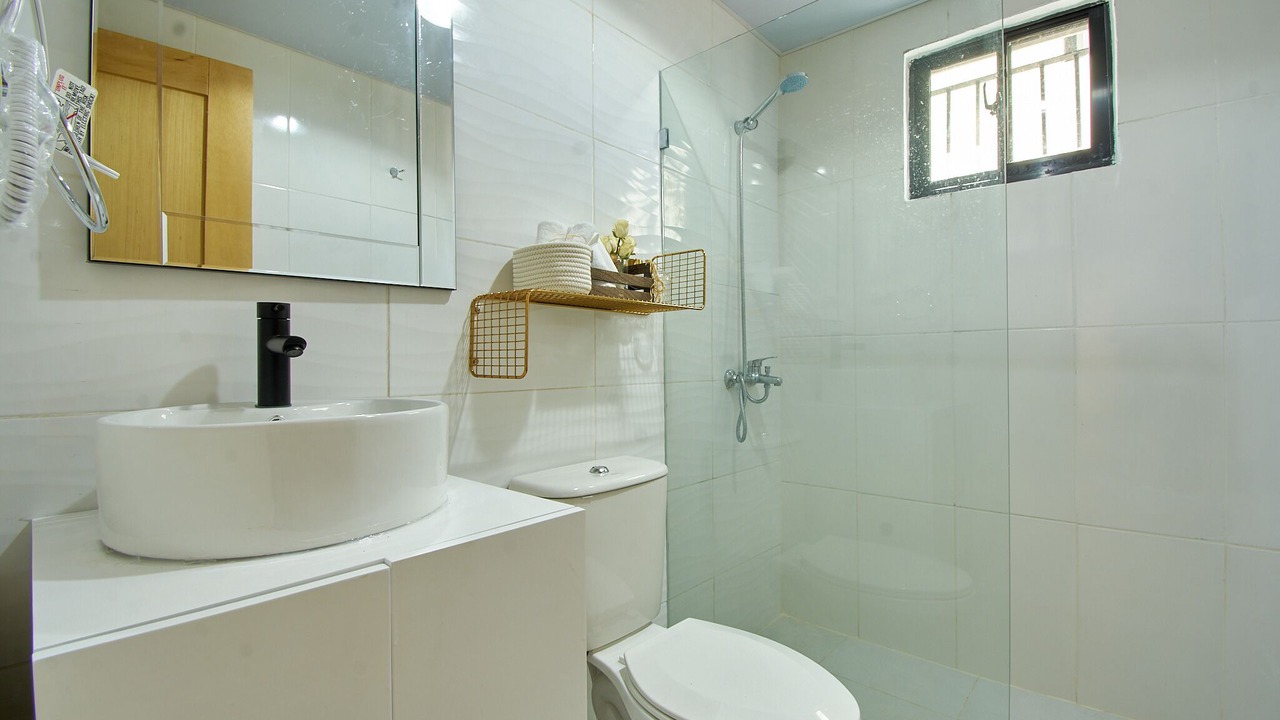 Photo of Bathroom in Llanos de Gurabo I